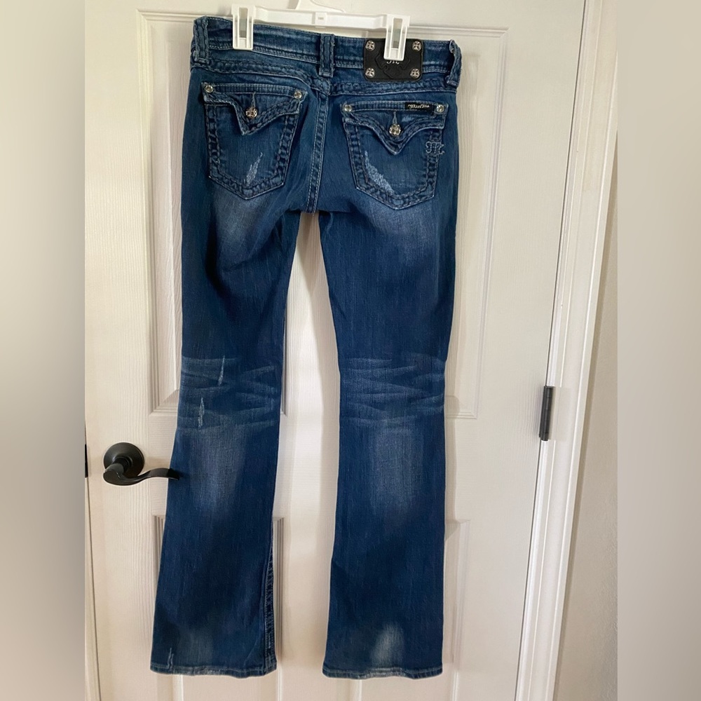 Dark blue Women’s Miss Me boot cut jeans size 28